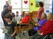 Návštěva  Domova důchodců Luštěnice